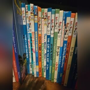 40 Book Dr. Seuss Lot